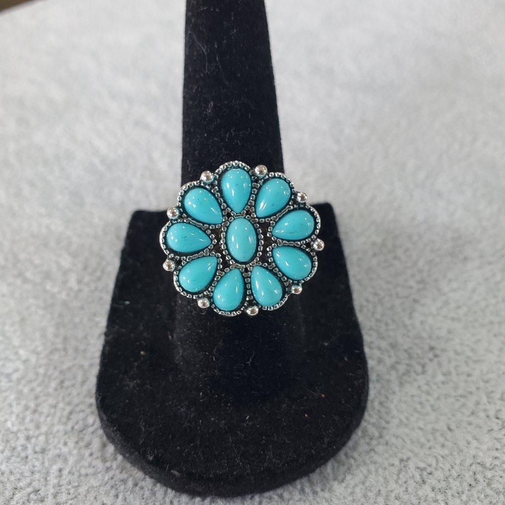 Turquoise Flower Ring - Picture 2 of 6
